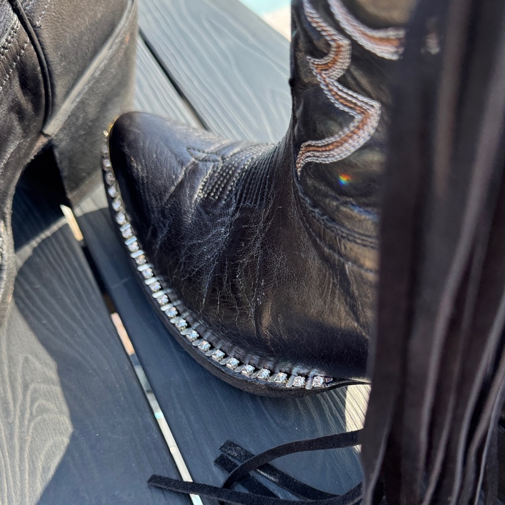 Idyllwind Custom Black Fringe w/Rhinestones, Heeled Short Boots - Picture 6 of 11